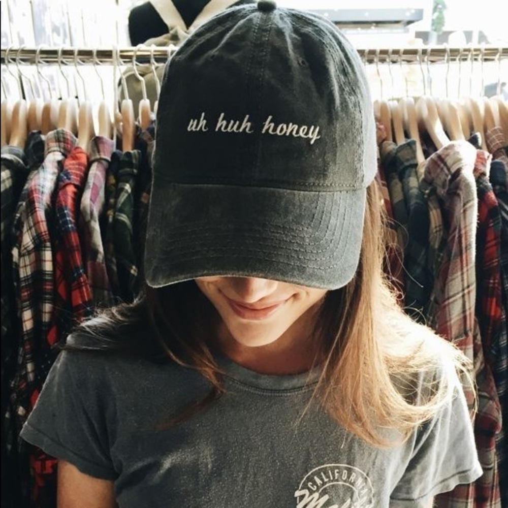 Brandy Melville uh huh honey hat